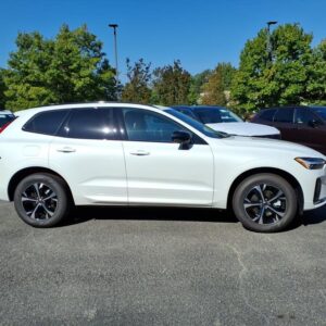 2024 Volvo
XC60 B5 Core AWD